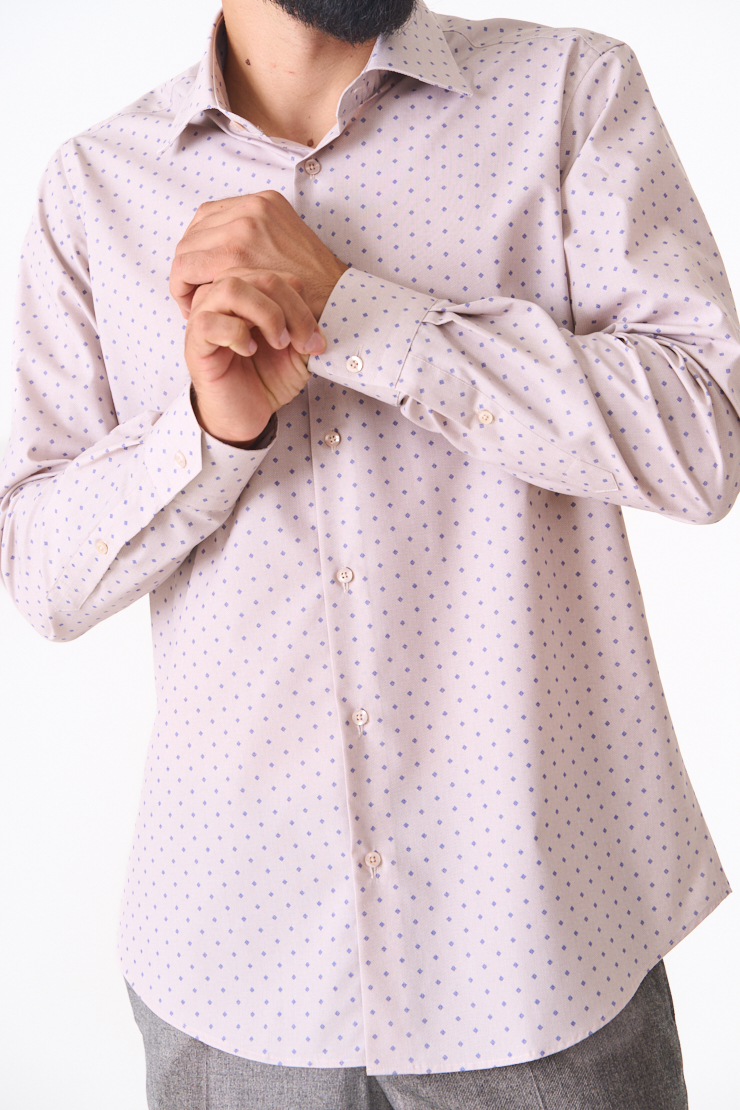 Сорочка у дрібний малюнок 