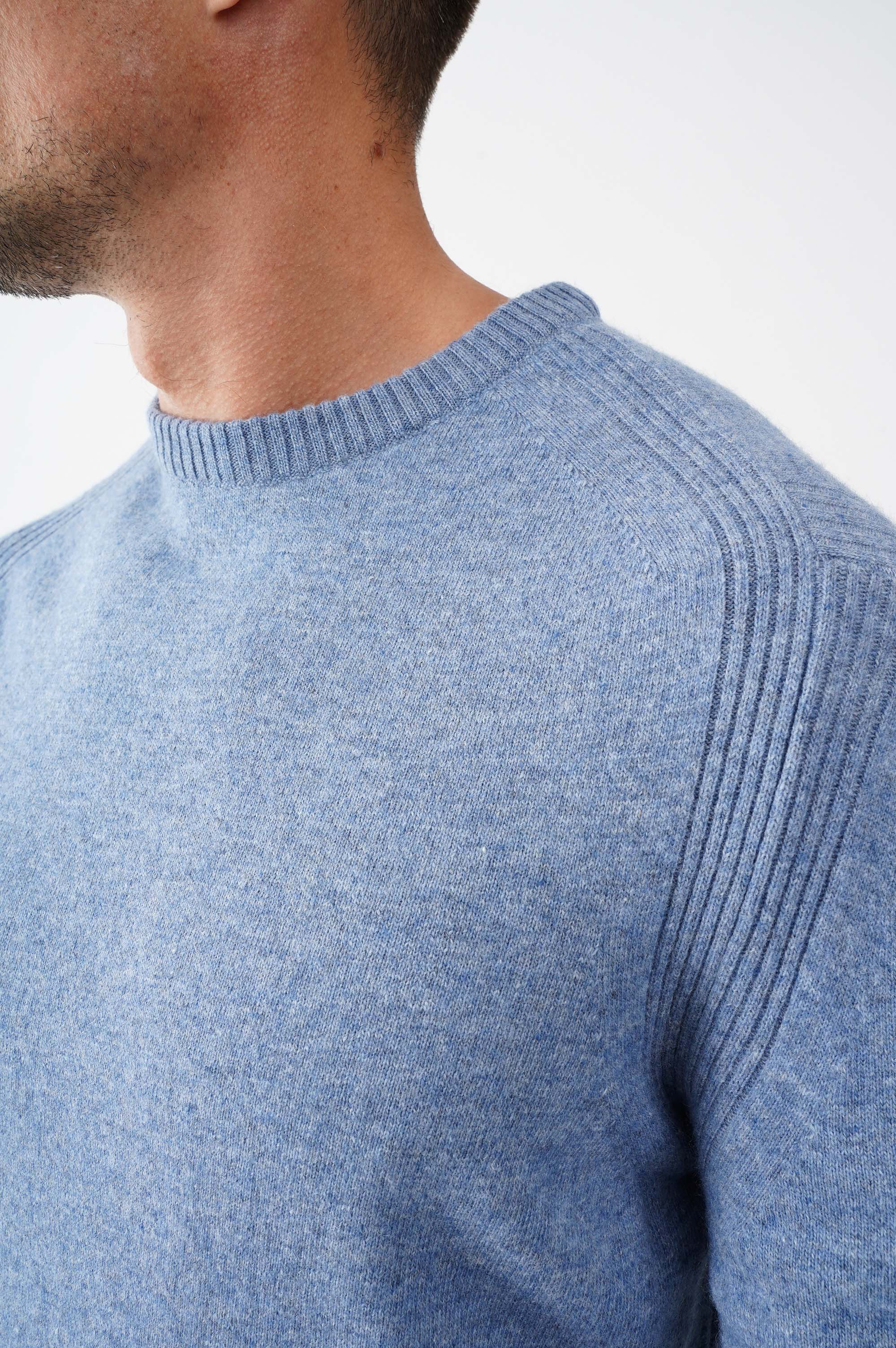 Светр на основі вовни