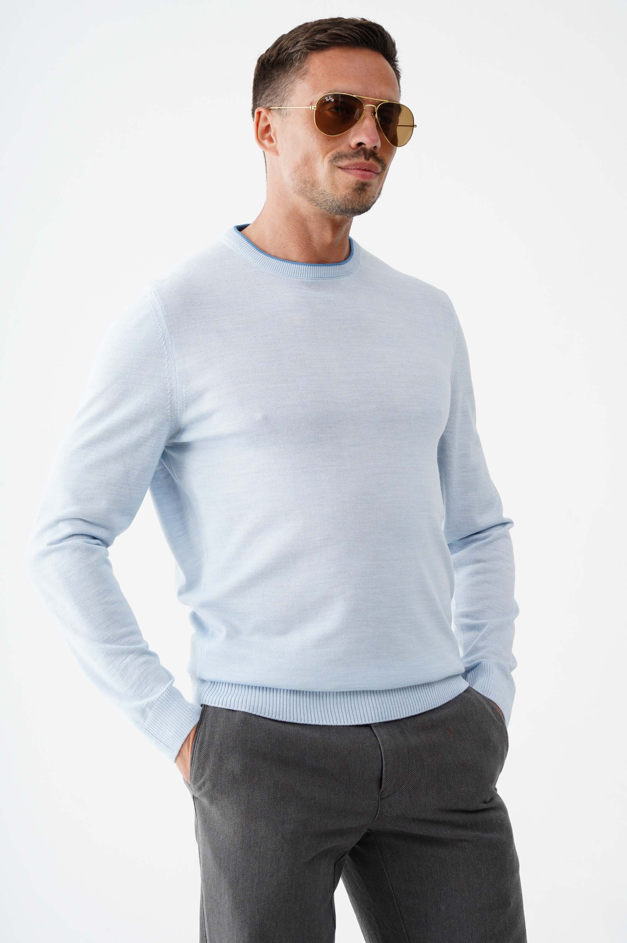 Светр на основі вовни