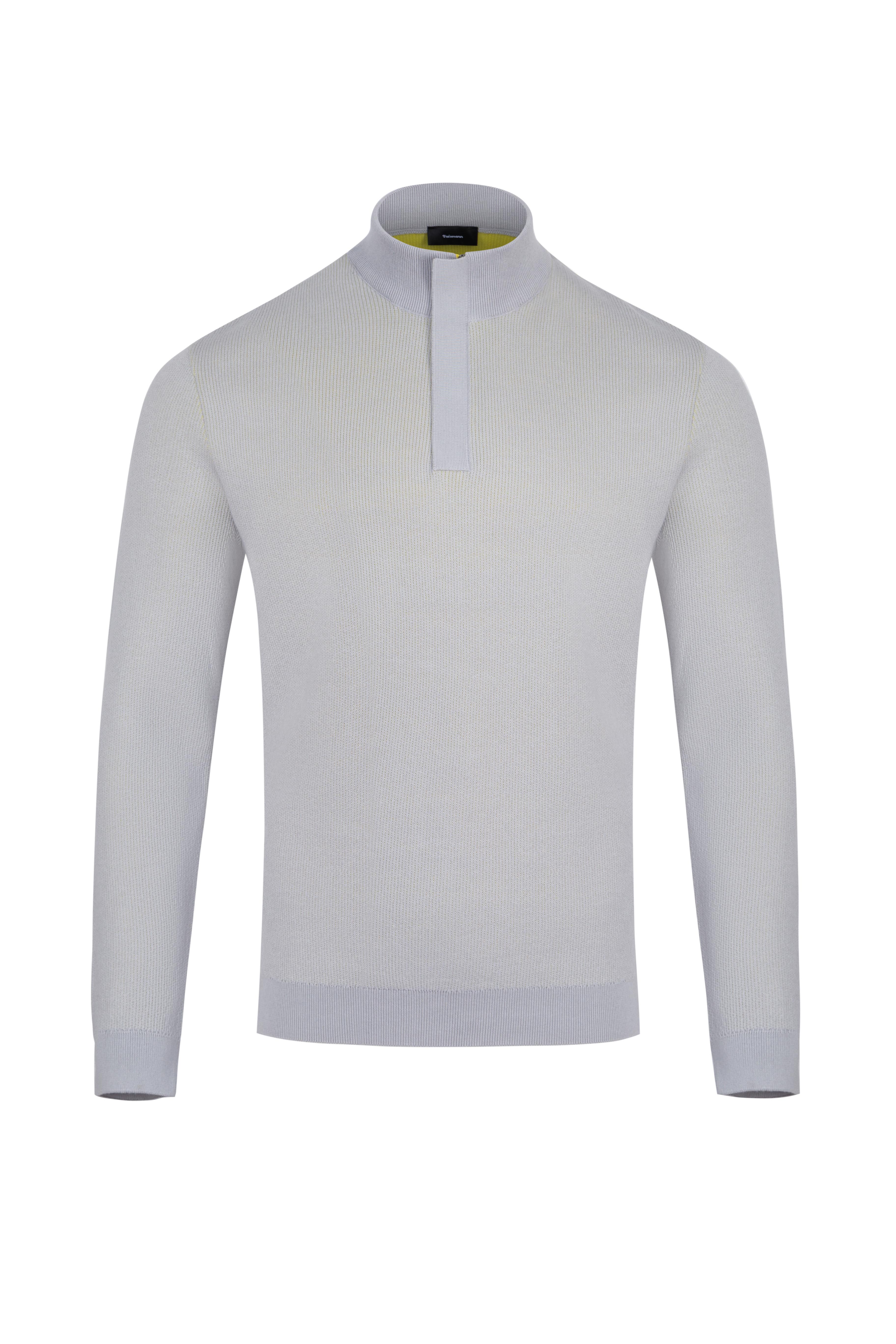 Светр  із коміром стійкою