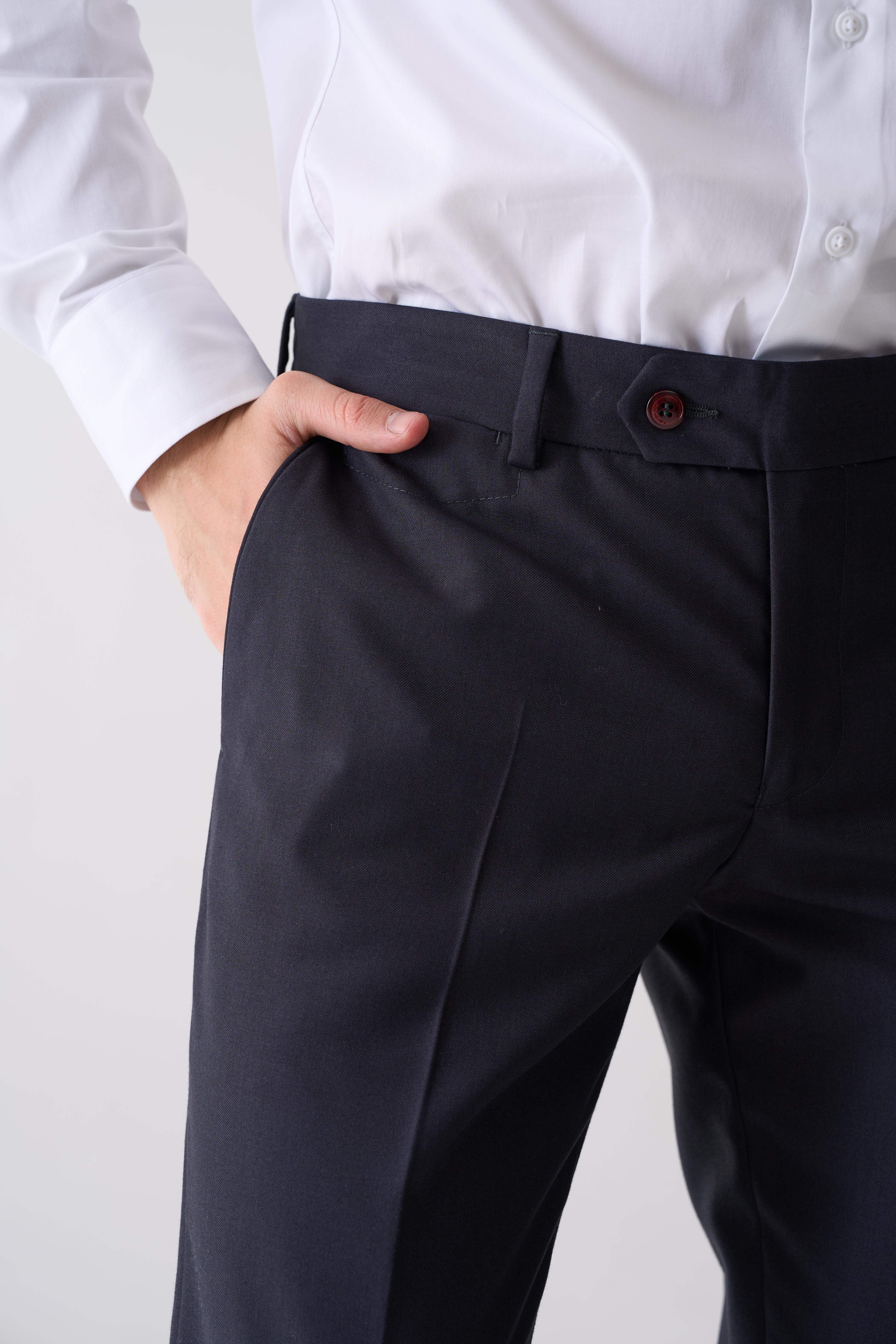 Штани класичного крою