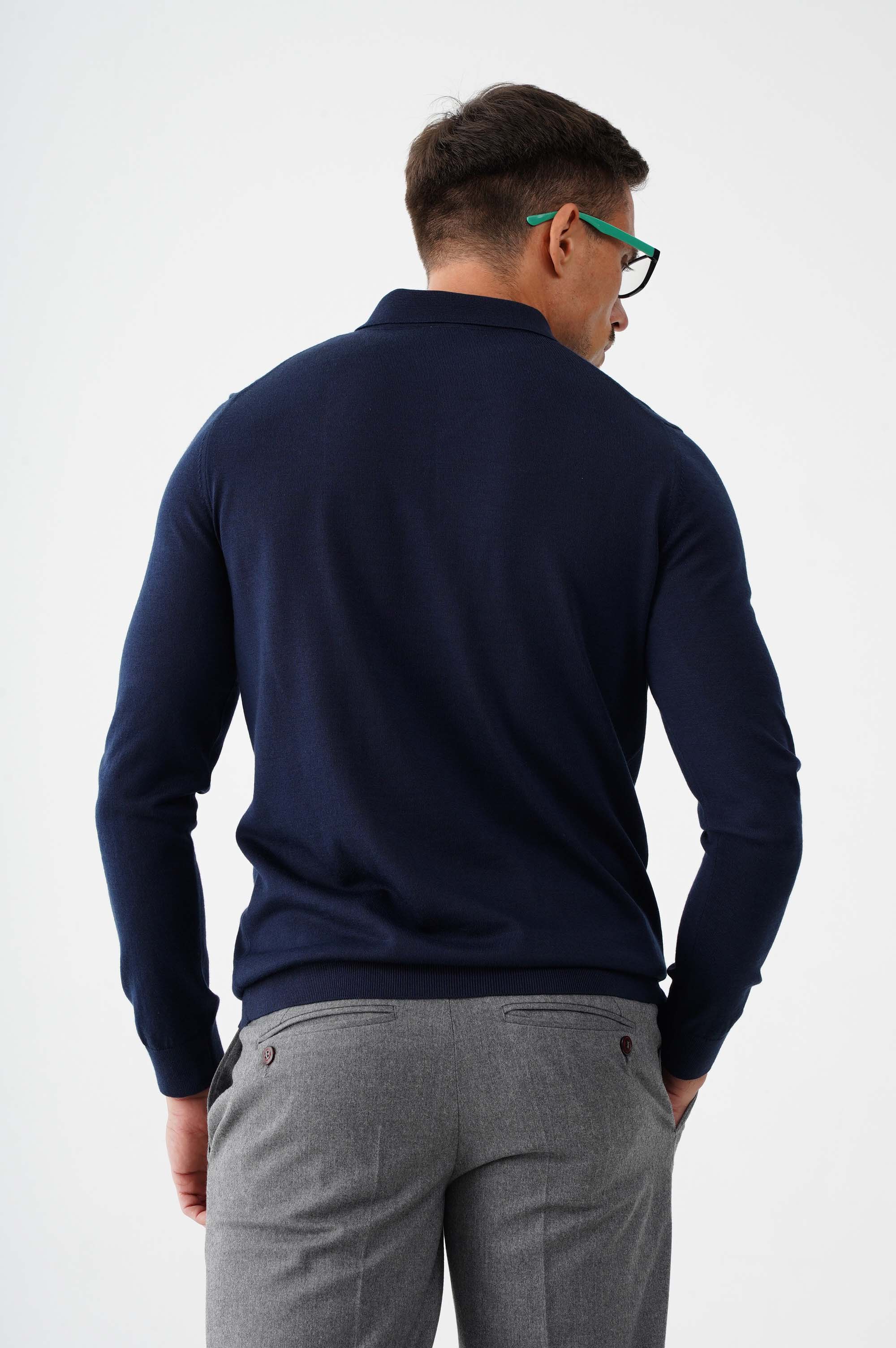 Светр поло із вовни