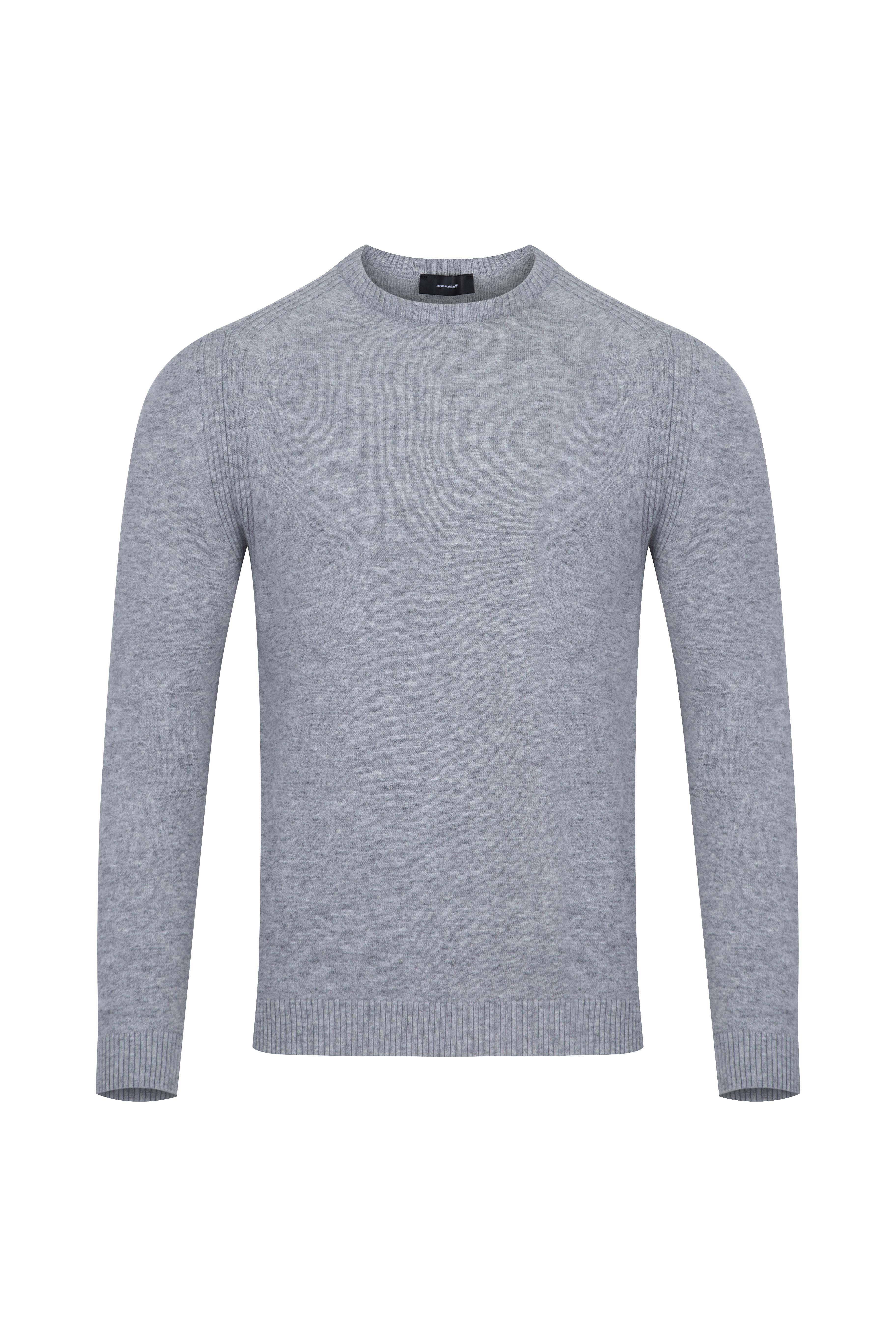 Светр на основі вовни