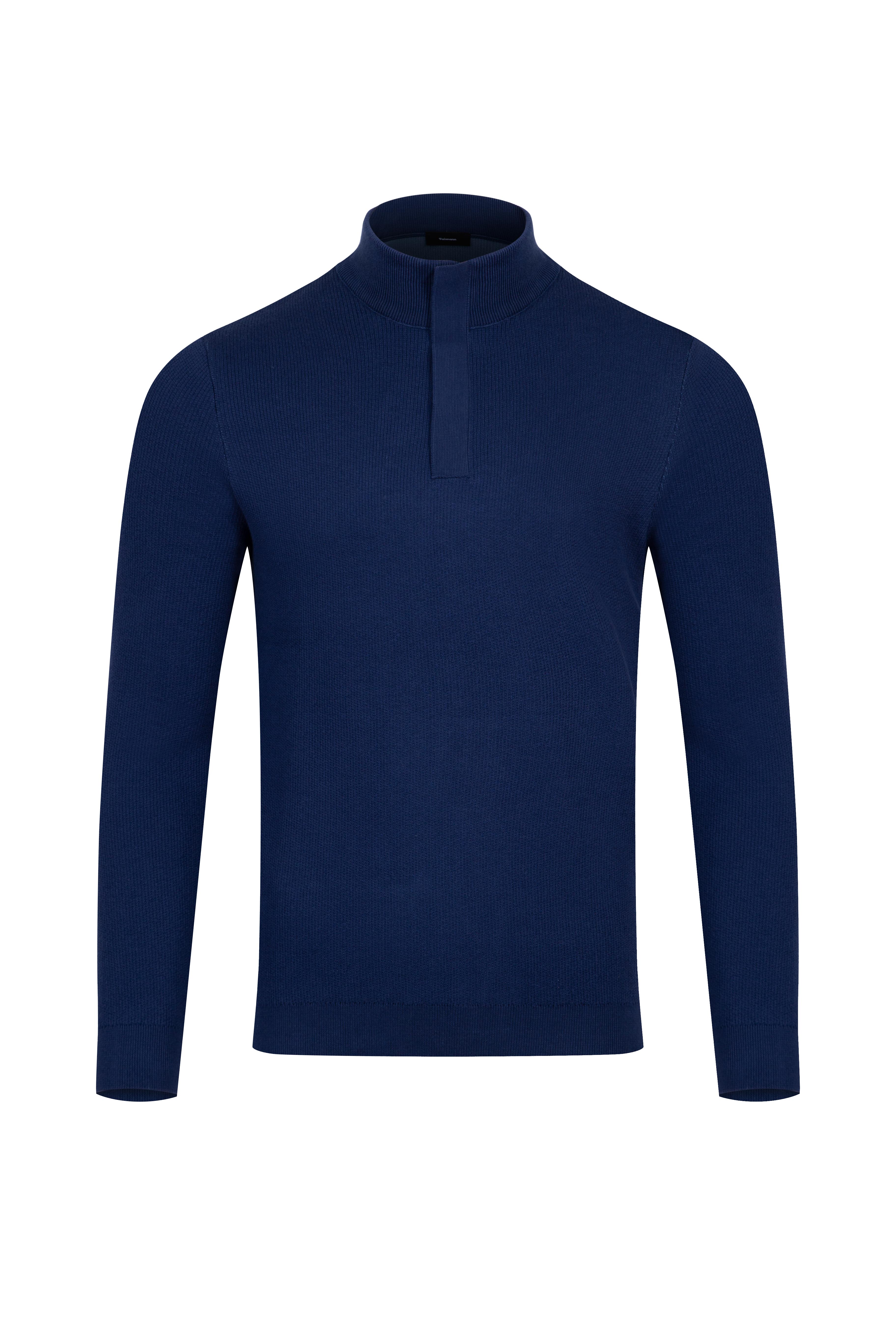 Светр  із коміром стійкою