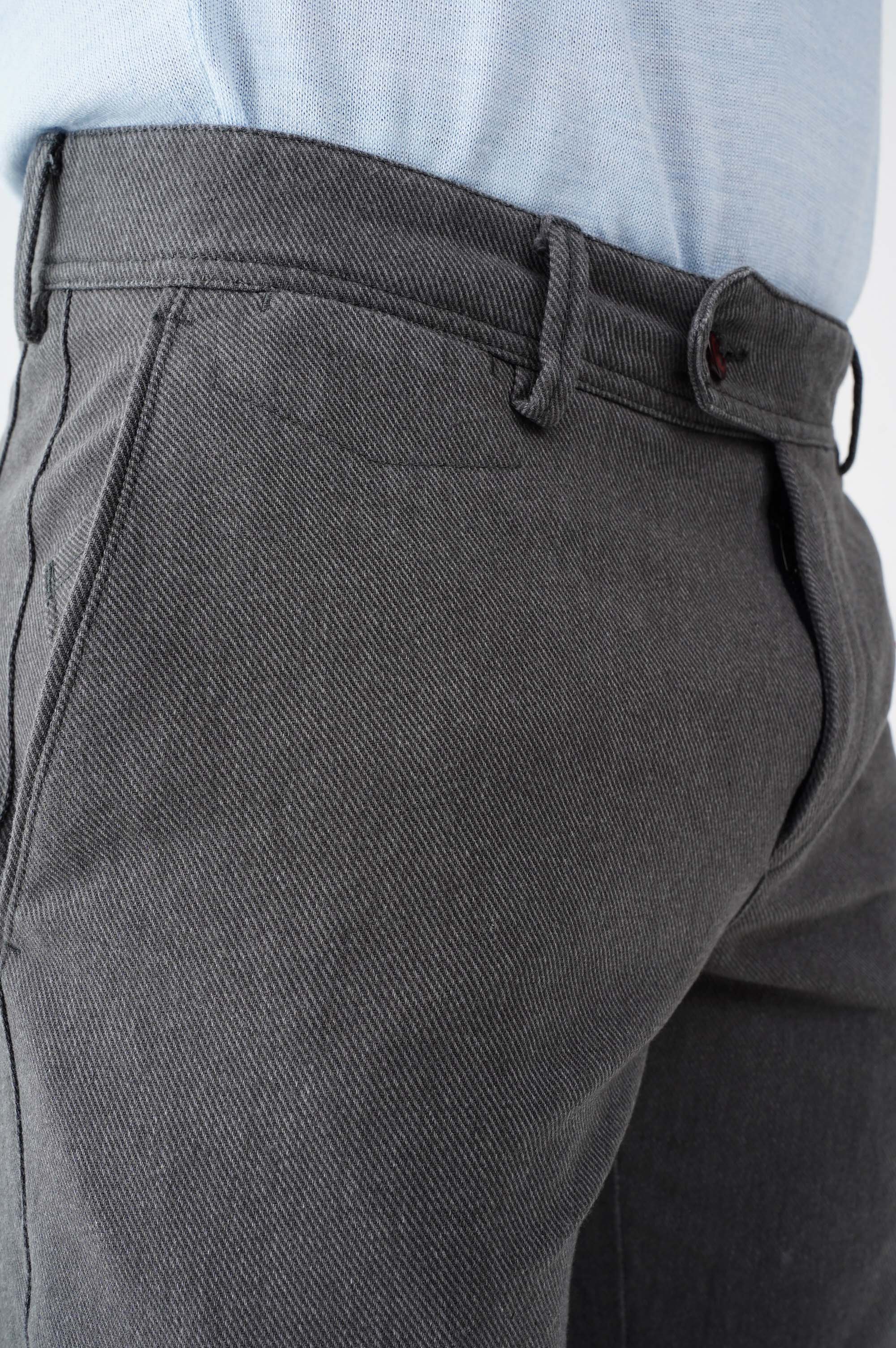 Штани вузького крою зі 100% бавовни