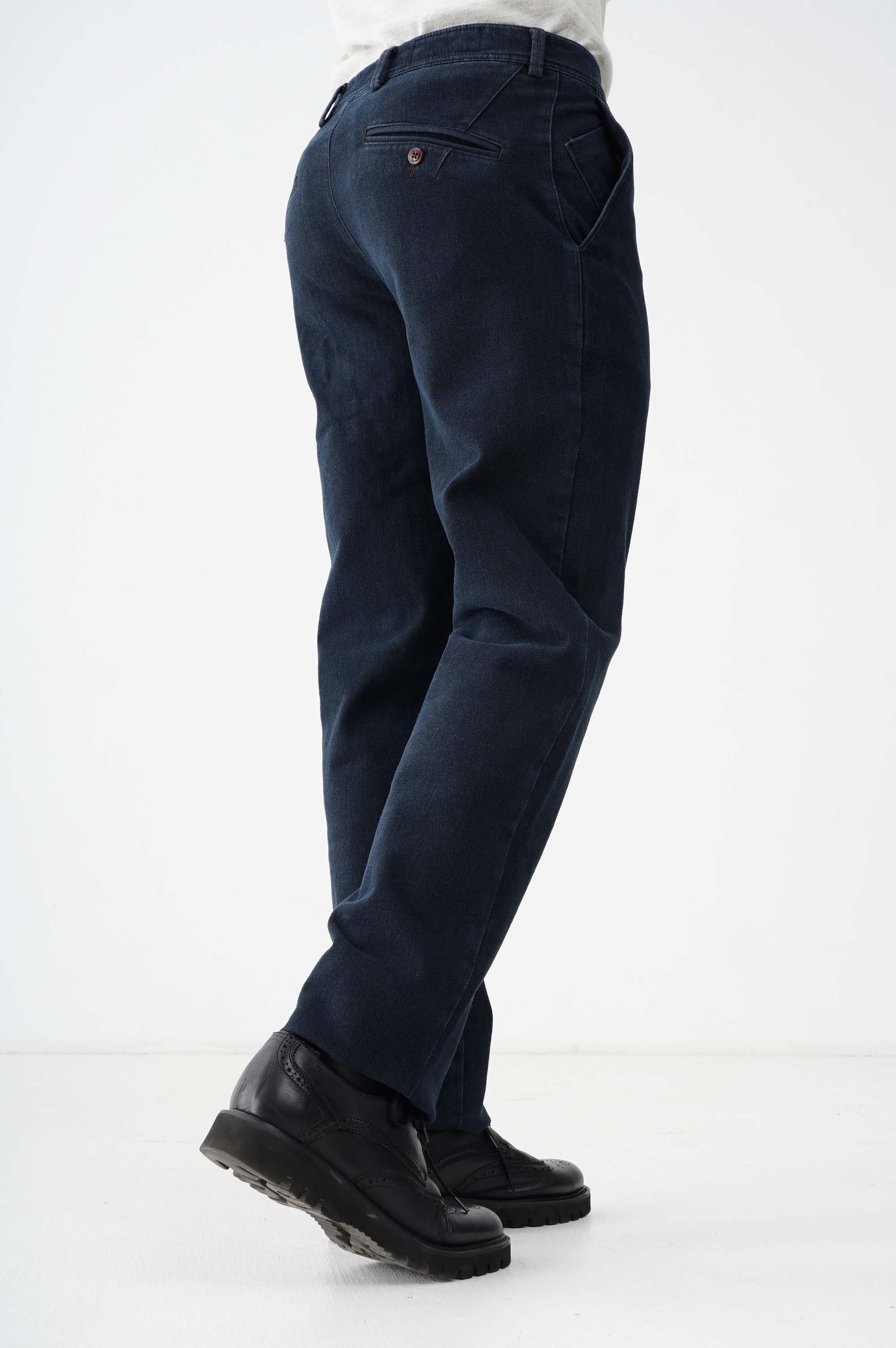 Штани вузького крою