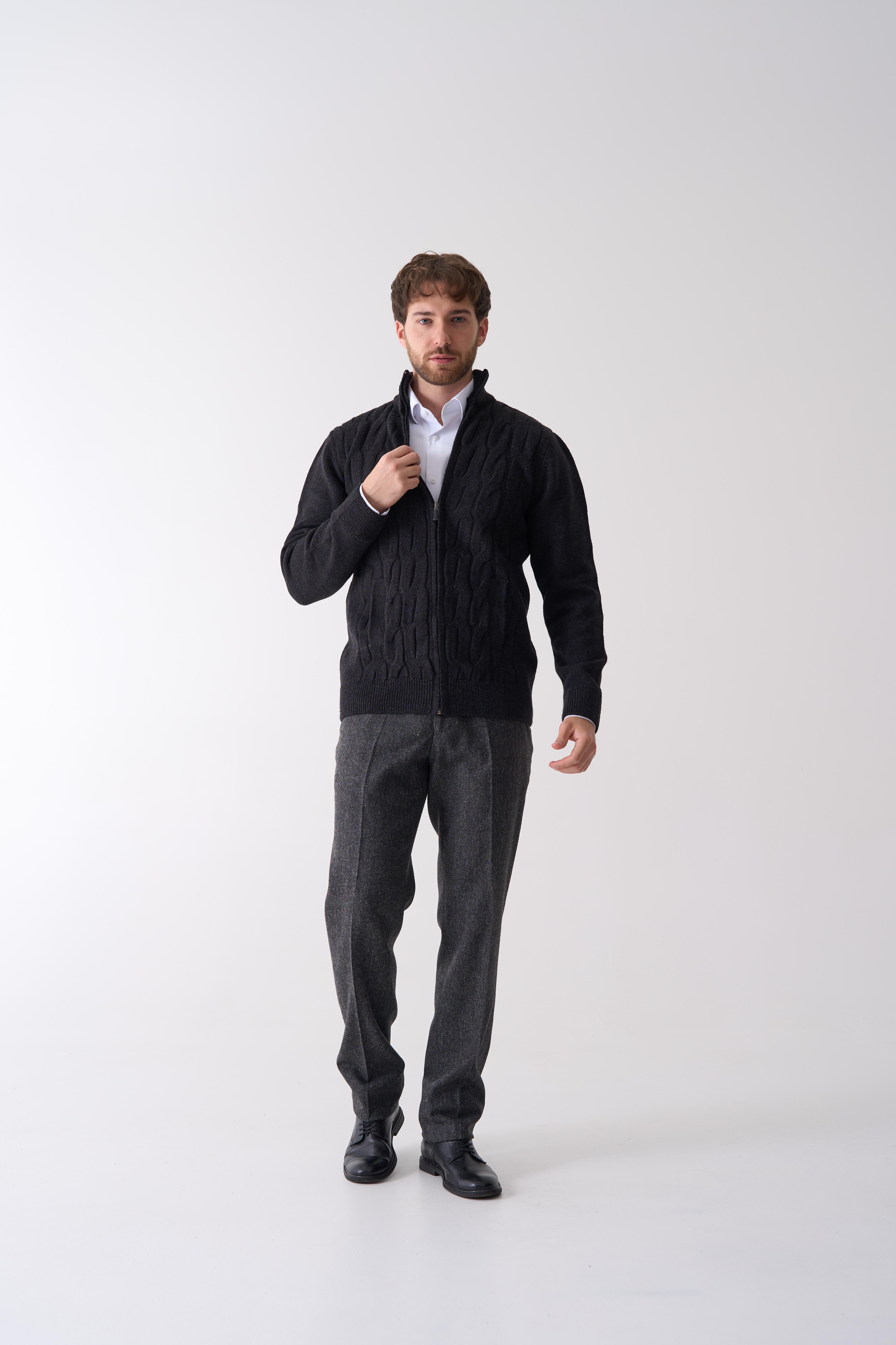 Кардиган на основі вовни