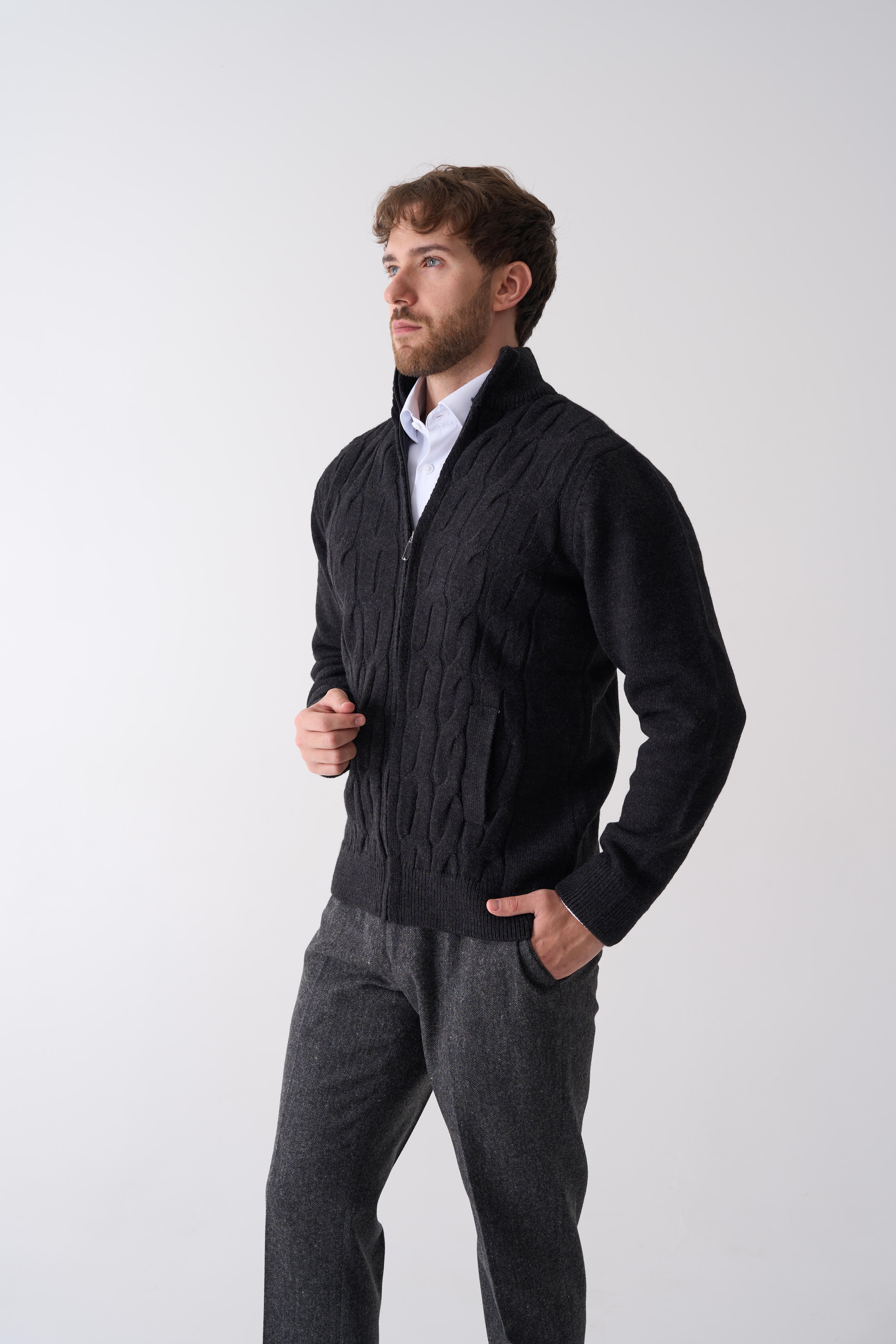 Кардиган на основі вовни