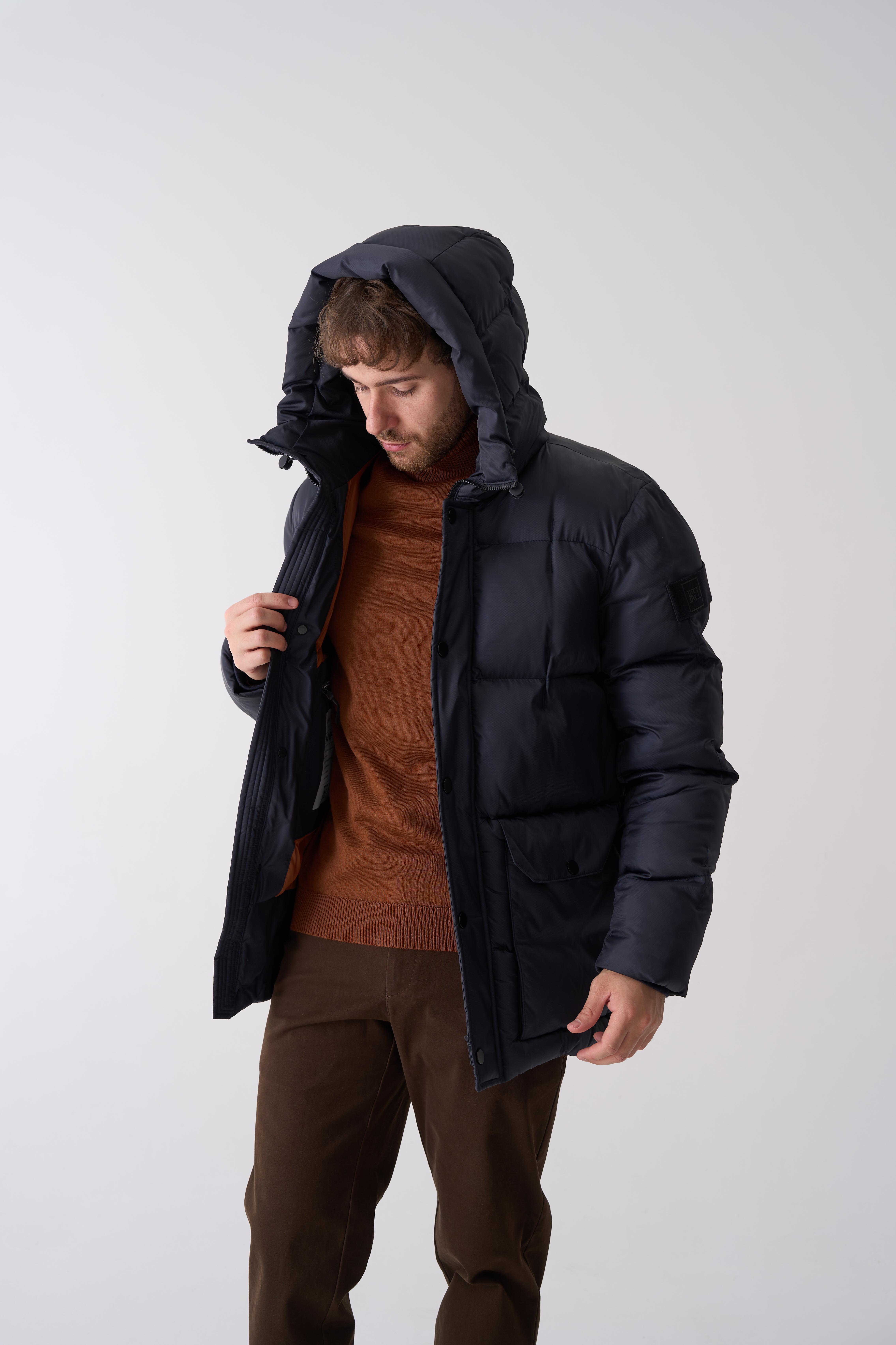 Куртка стьобана