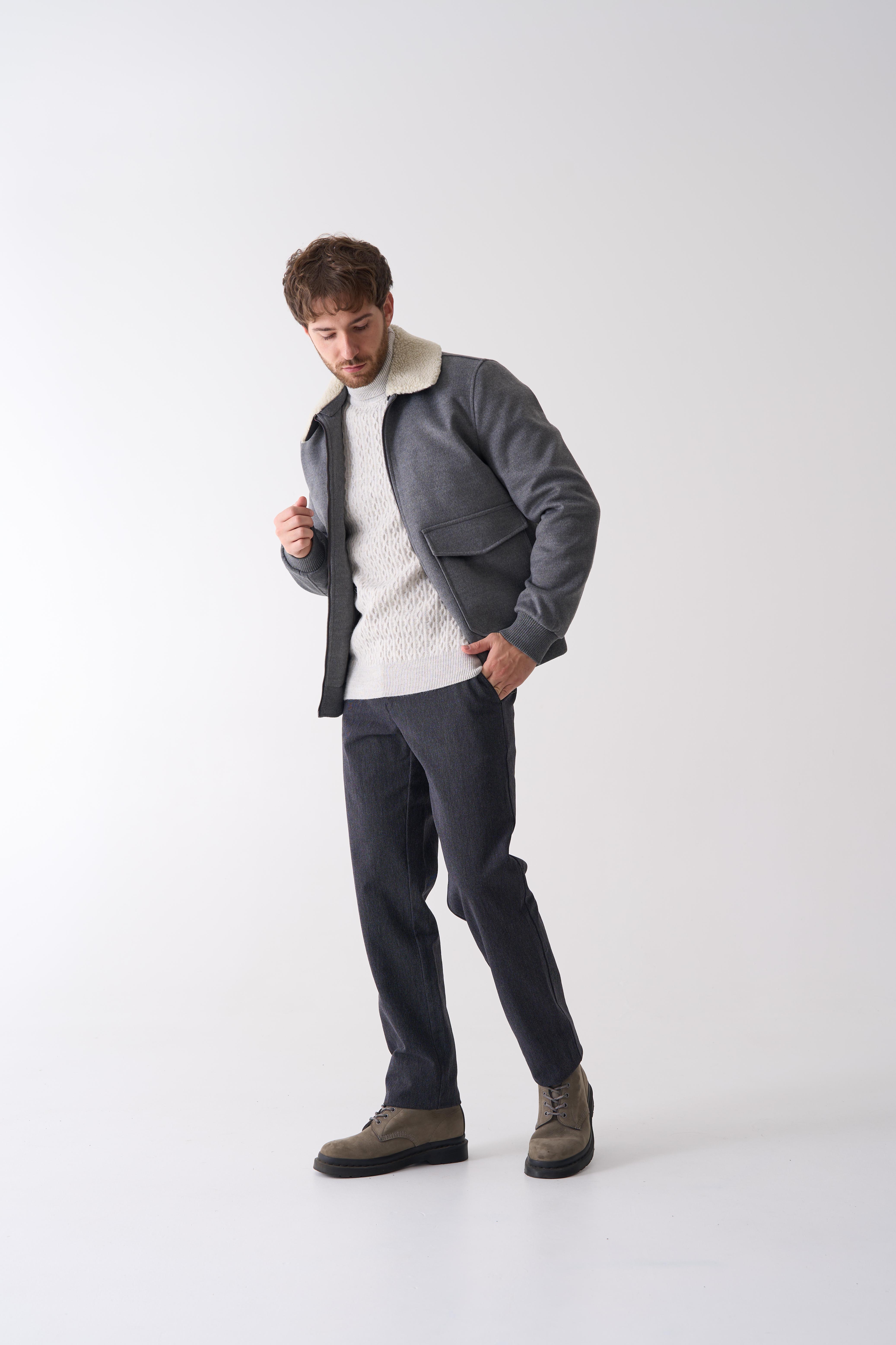 Куртка бомбер