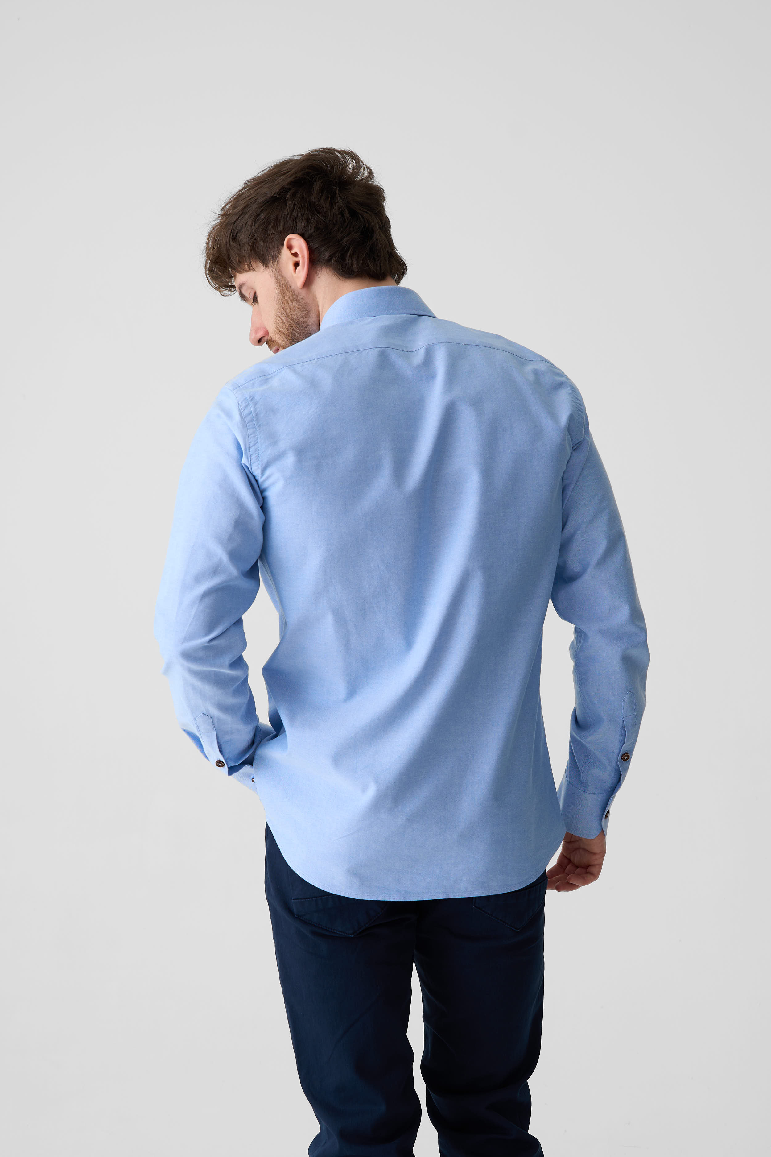 Сорочка вузького крою