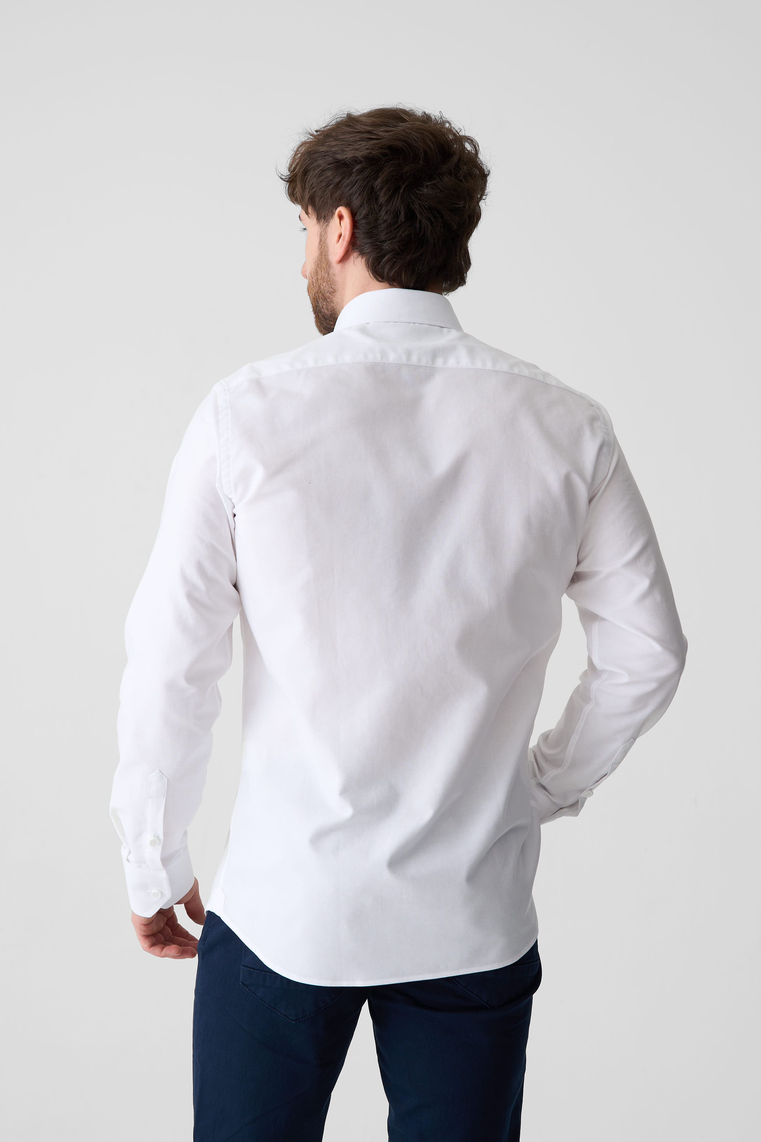 Сорочка вузького крою