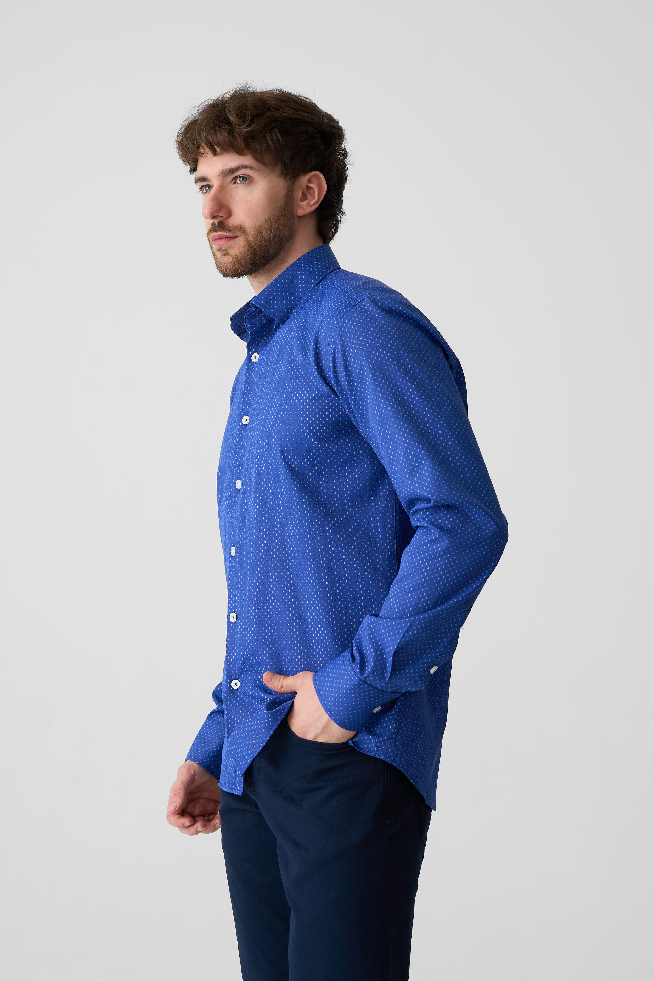 Сорочка вузького крою