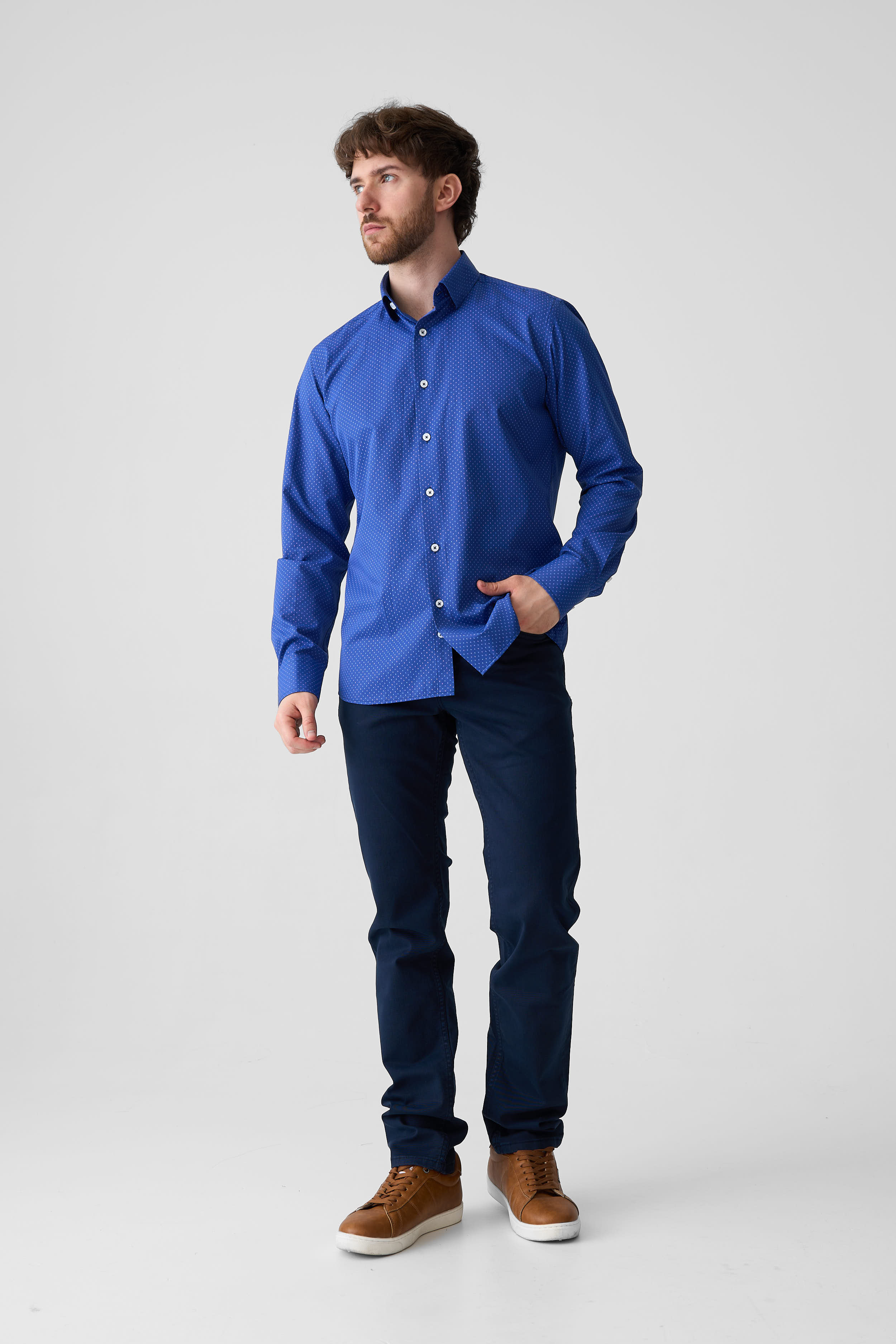 Сорочка вузького крою