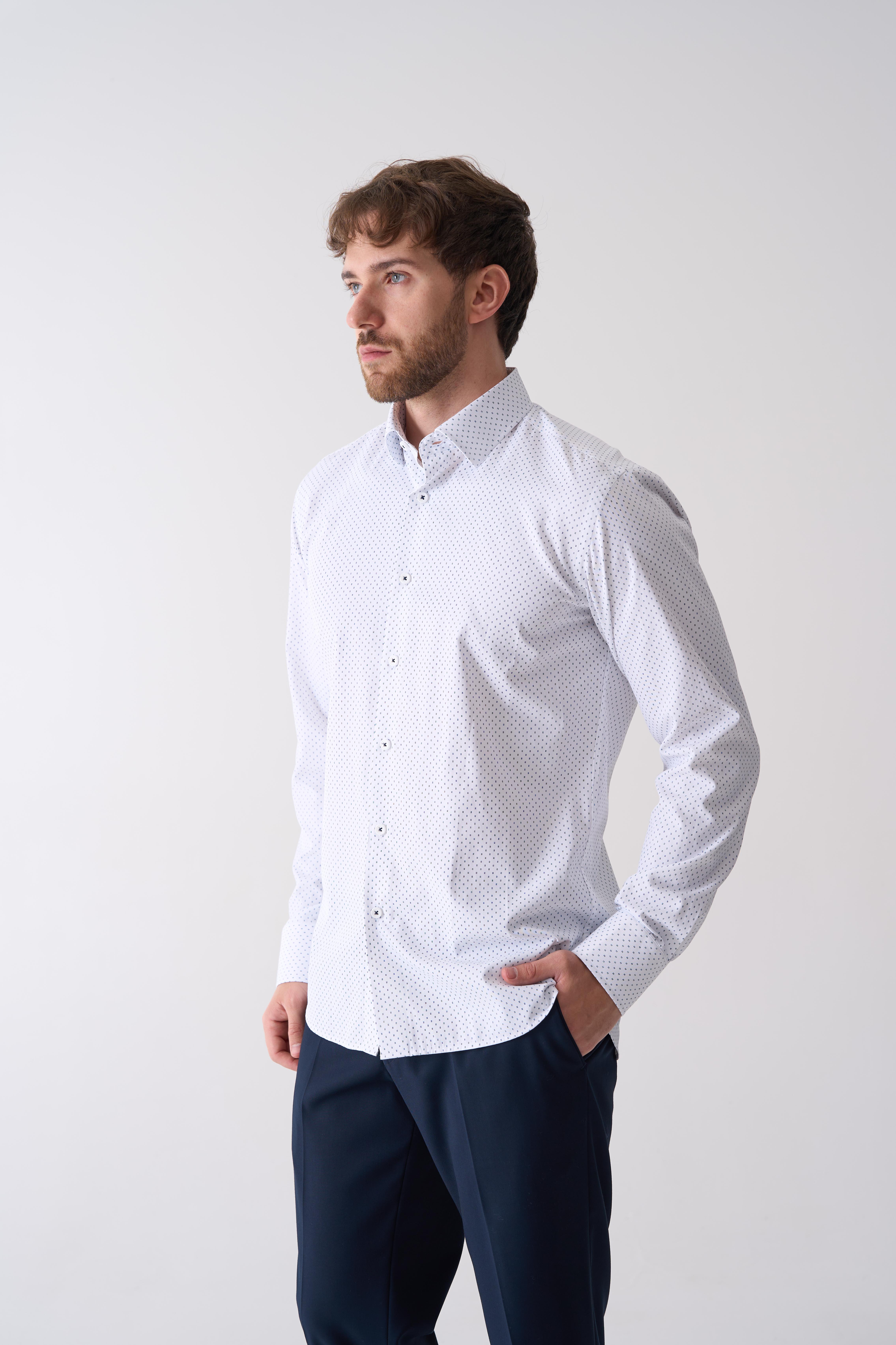 Сорочка у дрібний малюнок