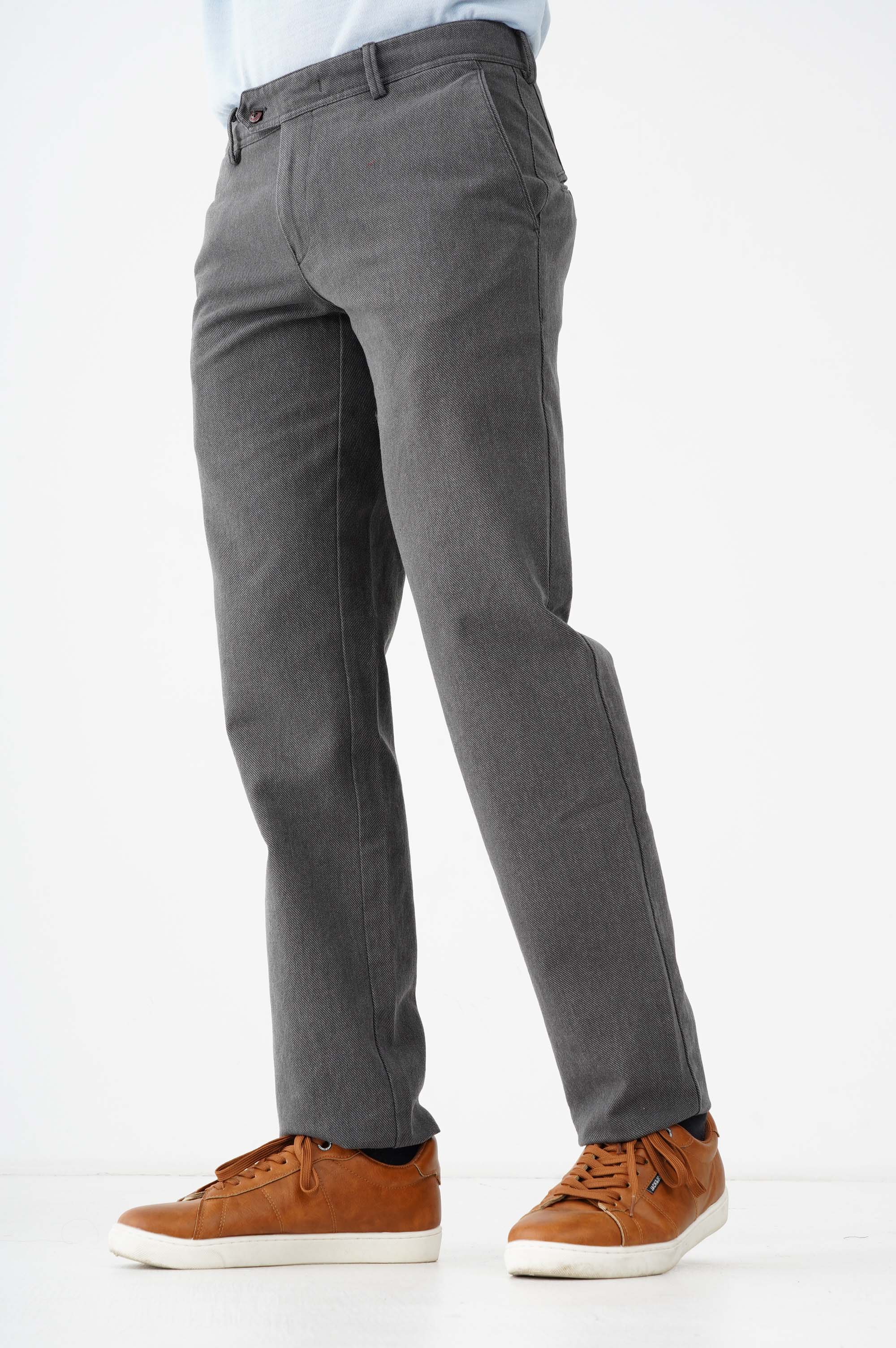 Штани вузького крою зі 100% бавовни